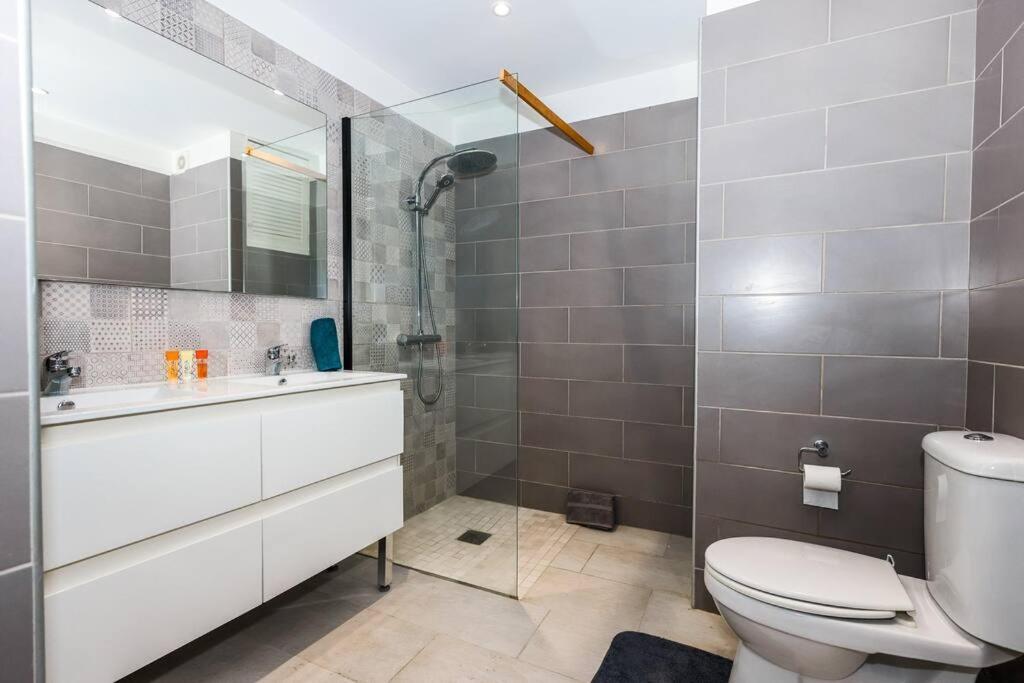 Watalibi - Beachfront Apartment Grand-Case Εξωτερικό φωτογραφία