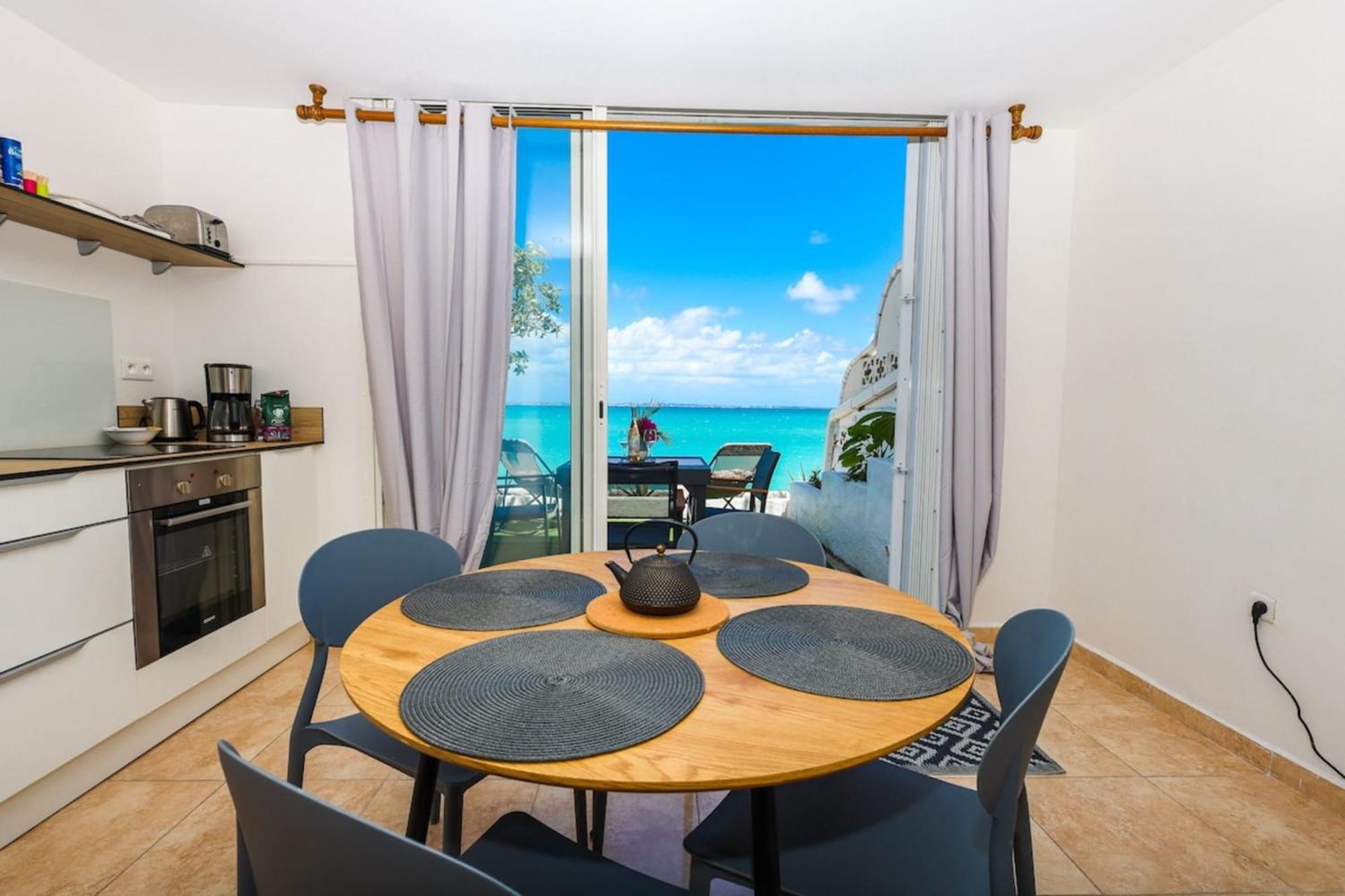 Watalibi - Beachfront Apartment Grand-Case Εξωτερικό φωτογραφία
