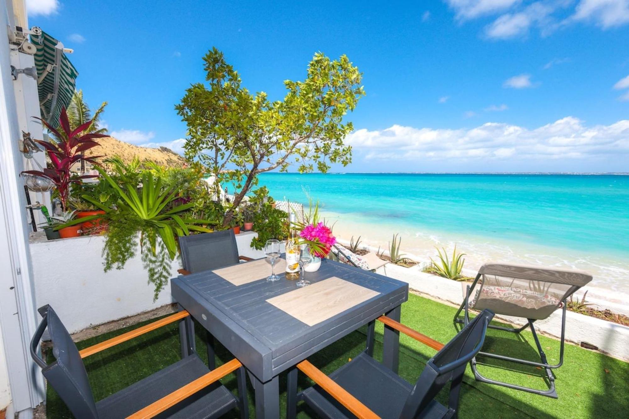 Watalibi - Beachfront Apartment Grand-Case Εξωτερικό φωτογραφία