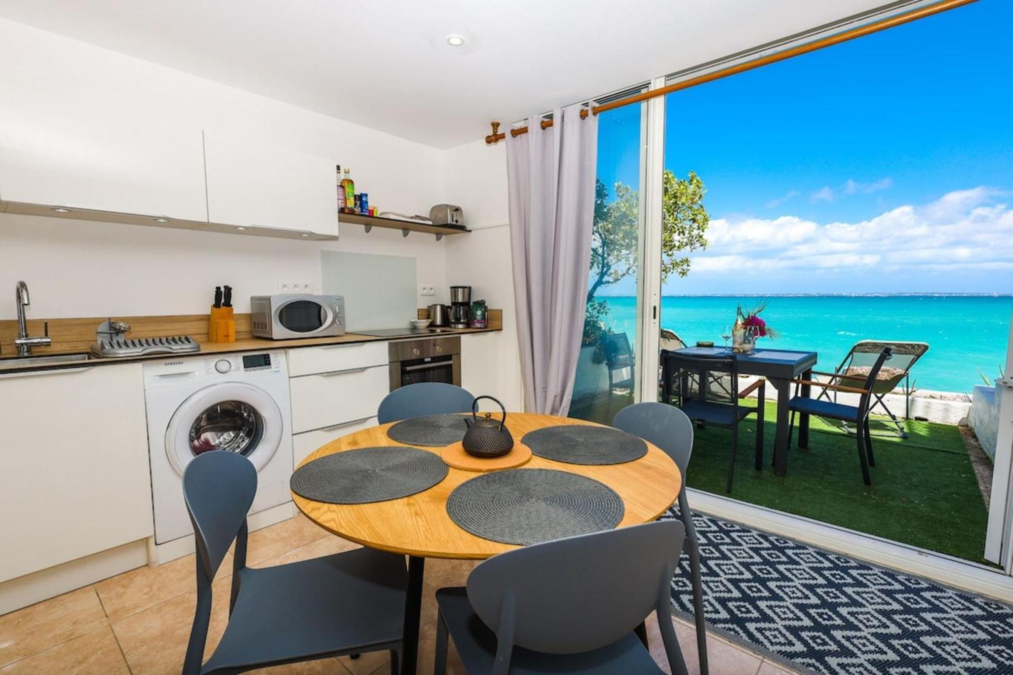 Watalibi - Beachfront Apartment Grand-Case Εξωτερικό φωτογραφία