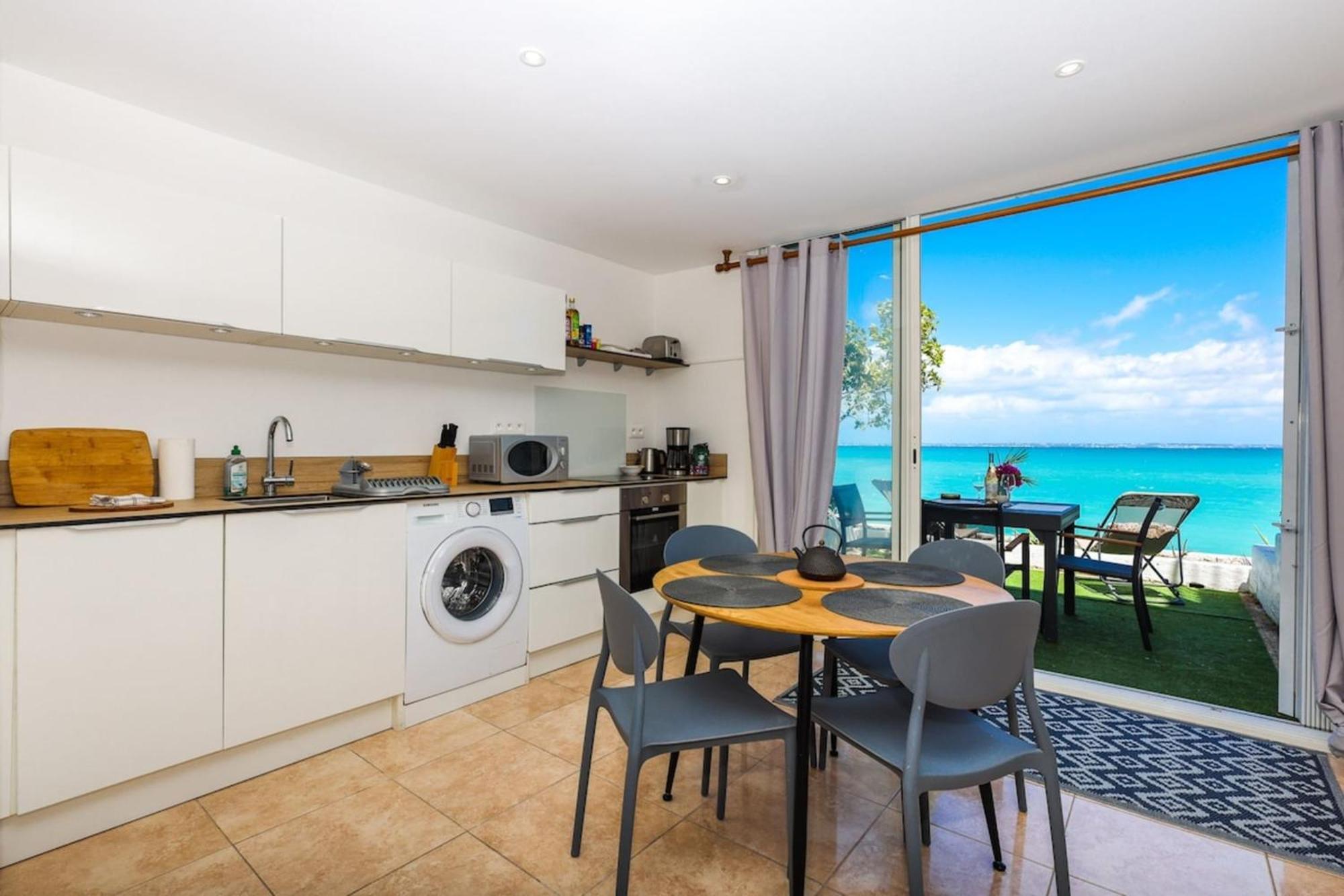 Watalibi - Beachfront Apartment Grand-Case Εξωτερικό φωτογραφία